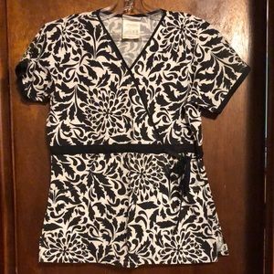 UA Scrubs size xs black and white scrub top